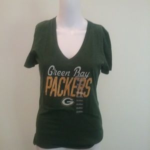 Womens medium tshirt green bay packers